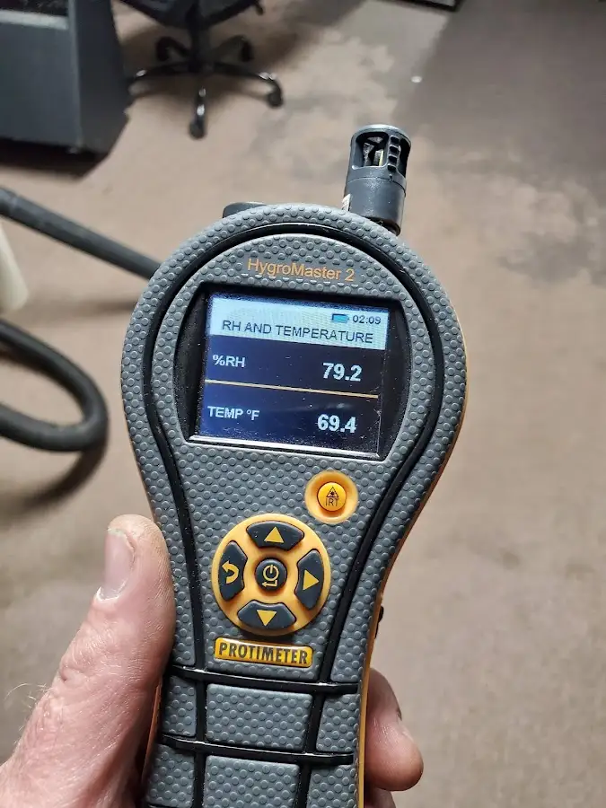 Moisture meter humidity assessment for Mold Remediation & Removal in Loudoun Valley Estates